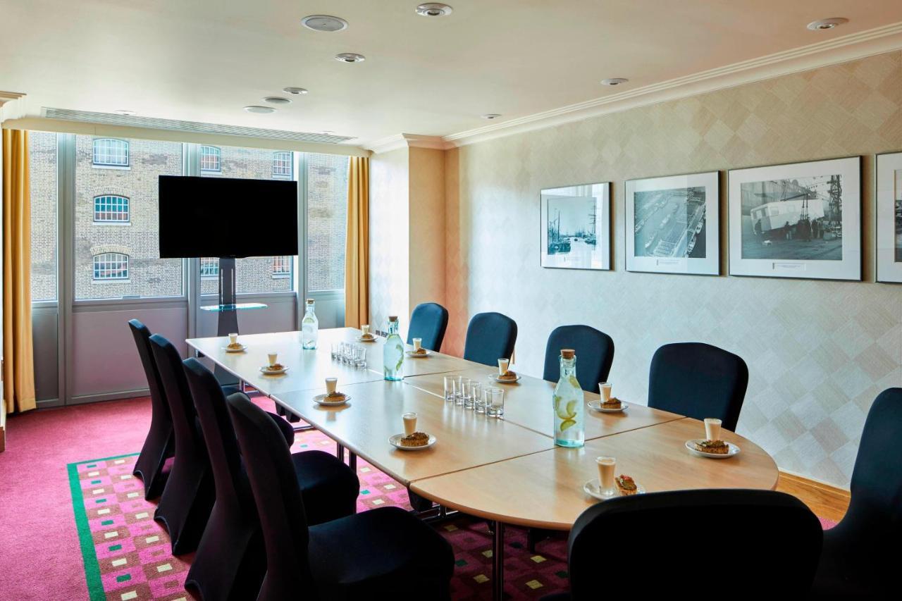 London Marriott Hotel Canary Wharf Екстериор снимка Meeting room